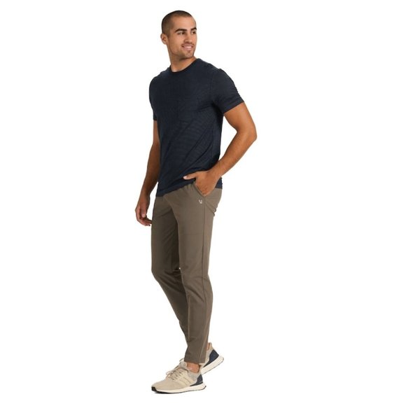 Vuori Other - Vuori Linear Tech T-Shirt Stretchy Active Breathable Men's Size XL